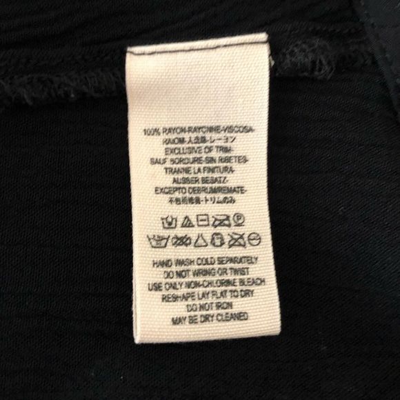 Free People Crochet Bib Neck Black Gauze Flowy Boho Top size XS - Picture 7 of 9